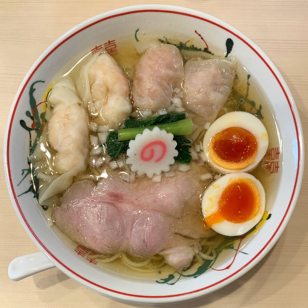 「全部入り白だしワンタン麺」@つけめん金龍の写真