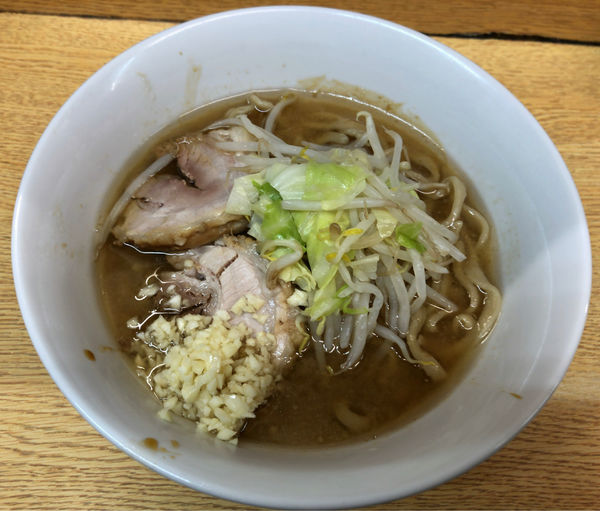 「小の小ラーメン 麺半分ヤサイ少な目ニンニク 650円」@らーめん玄の写真