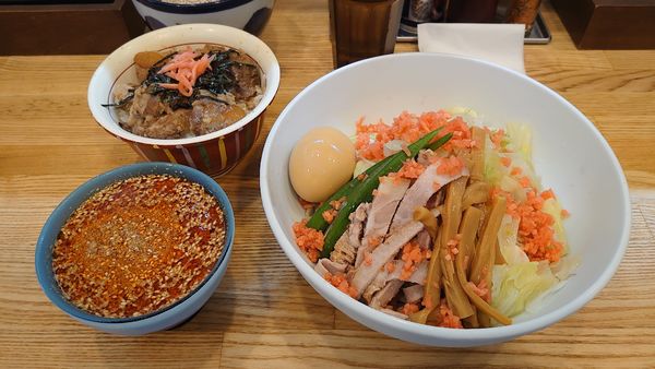 「【限定】冷し辛つけそば 960円 + 豚ばらごはん 350円」@中華そば専門 とんちぼの写真