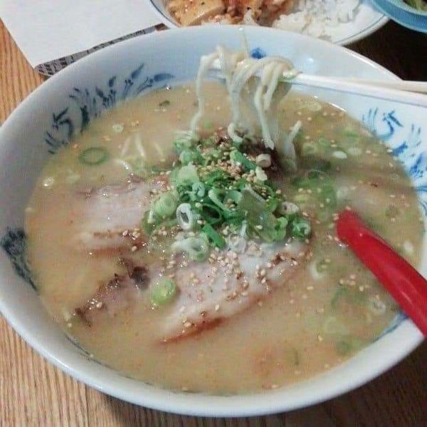 「ラーメン」@元祖ぴかいちの写真