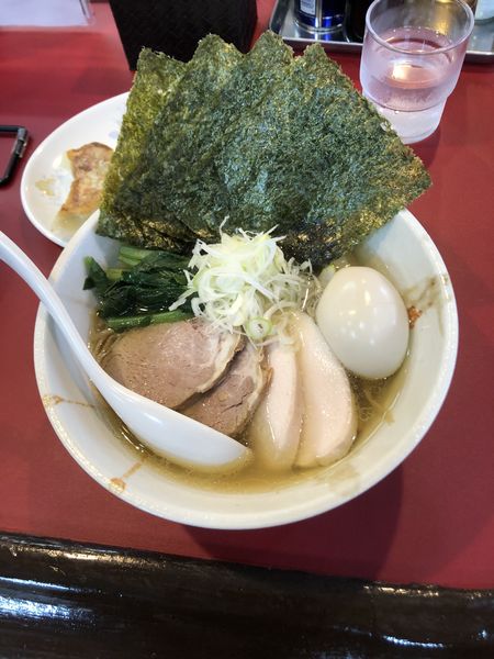 「淡麗鶏そば・塩（780円）」@じゃっこいの写真