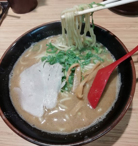 「瀬戸節こってりラーメン」@天下一品 筑紫野店の写真