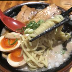 特製超濃厚とんこつ