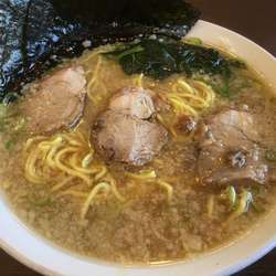 ラーメン（並）＋ライス（小）