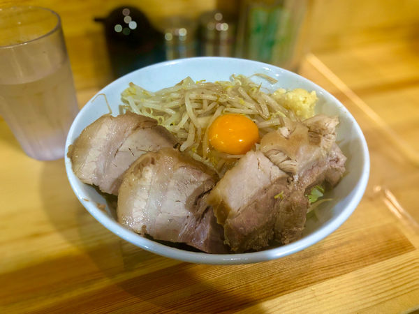 「肉増しまぜそば」@麺処 MAZERUの写真