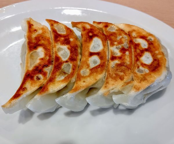 「餃子5個350円」@ラーメンいしい 市原店の写真