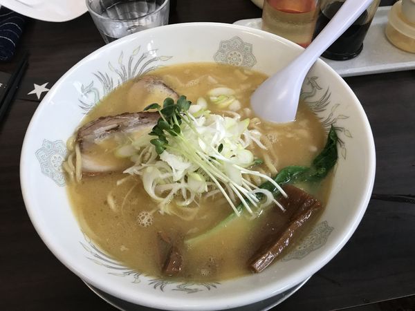 「二代目中華」@ラーメン専門店 E.Y 竹末の写真