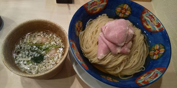 「鰹昆布水つけワンタン」@つけめん金龍の写真