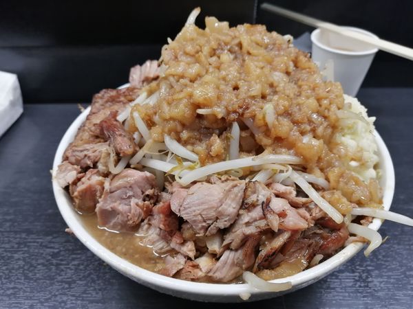 「ラーメン(300g)＋豚マシ」@夢を語れ 広島の写真