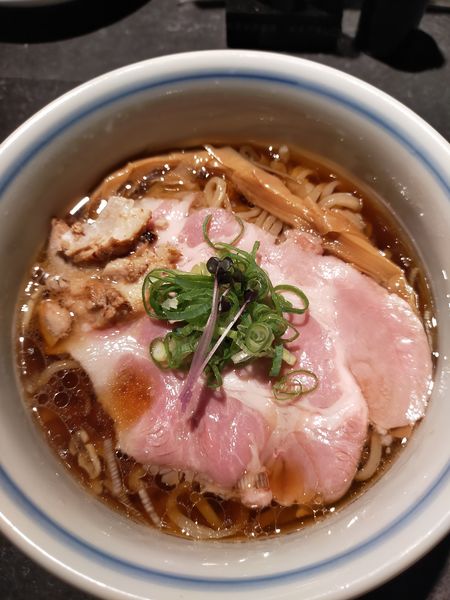 「REGULAR」@駄目な隣人 新宿店の写真