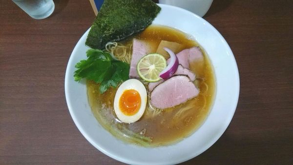 「特中華 醤油_1090円」@中華そば うお青の写真