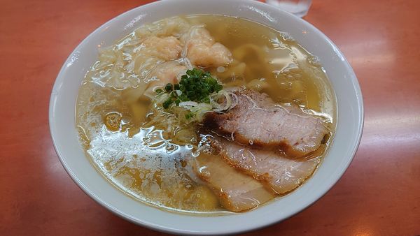 「海老ワンタン麺」@日陰の写真