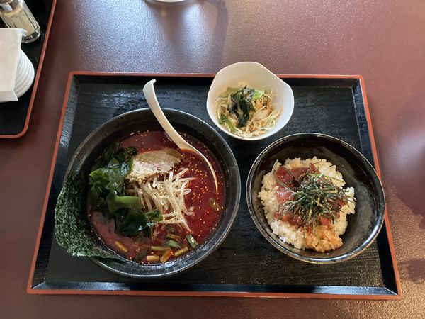 「大人の辛ラーメン【4辛】」@らーめんごうの写真