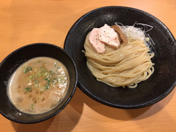 「鳥白湯つけ麺（870円）」@醤油と貝と麺そして人と夢の写真