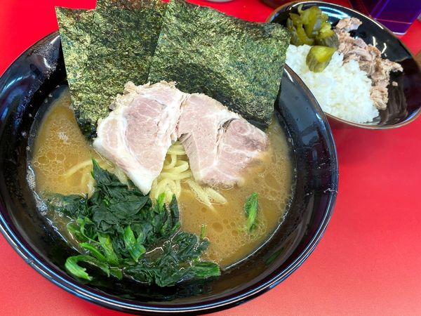 「らーめん 並 ６５０円 ※普通/やわらかめ/多め」@家系ラーメン 佐々喜家の写真