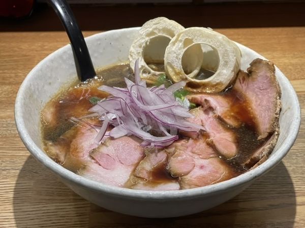 「煮干しブラックチャーシュー」@らーめん専門 和心 武庫之荘店の写真