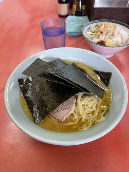 「ラーメン」@ラーメンショップ マンザイ 浦舟町店の写真