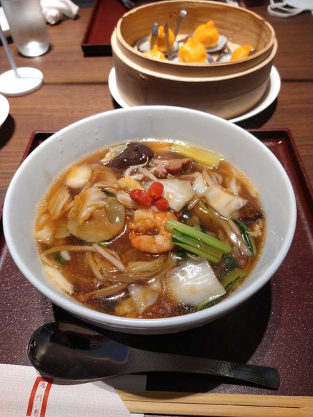 「広東麺　ランチ1500円」@過門香 點 ホテルメトロポリタン川崎店の写真