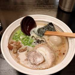 鶏そば＋替え玉＋味玉