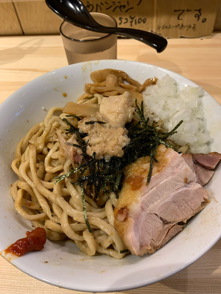 「煮干しチーズまぜそば 860円」@ラーメン緑山の写真