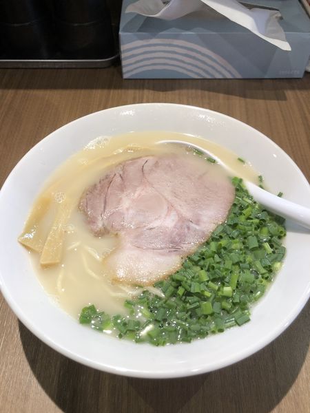「鷄白湯塩」@麺屋 菜々兵衛 すすきの店の写真