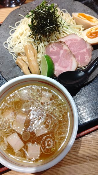 「あっさりアラ炊き塩つけめん　900円」@幸屋きよまる 総本店の写真