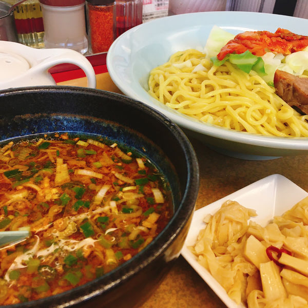 「旨辛スタミナつけ麺 940円 穂先メンマ」@ラーメン山岡家 大泉店の写真