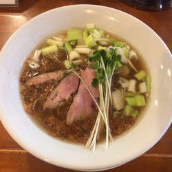 特そば（890円）