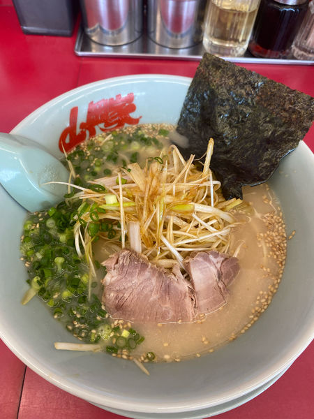 「朝ラーメン」@ラーメン山岡家 伊勢崎宮子店の写真
