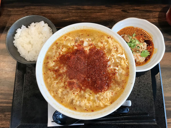 「ニュータンタンメン￥800＋ランチBセット￥200」@tan tan noodle 楽の写真