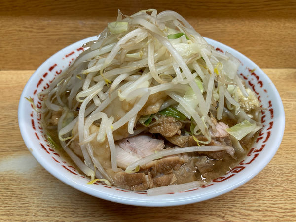 「小豚」@ラーメン二郎 環七新新代田店の写真