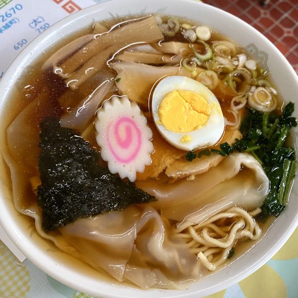 「ワンタンメン」@たまや食堂の写真