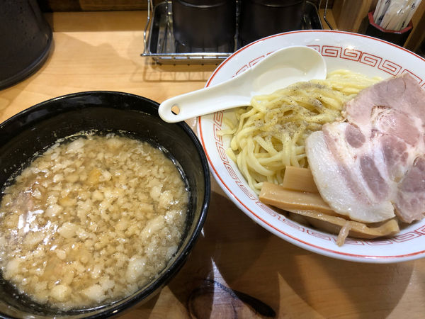「つけ麺」@背脂煮干し中華そば 和市 新橋本店の写真