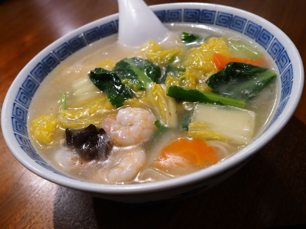 「海老麺　エビと野菜の塩味あんかけ汁そば」@中国家庭料理 MAOの写真