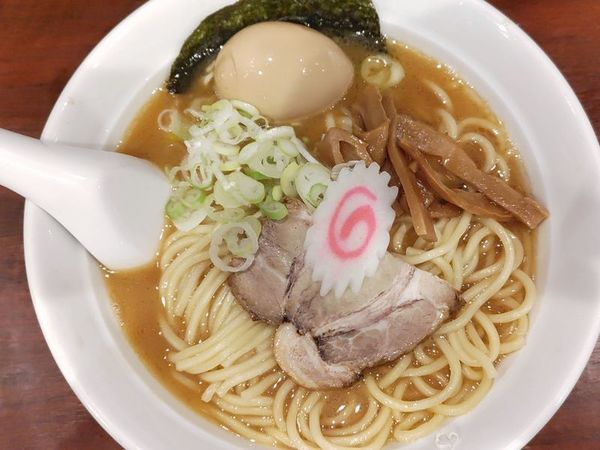 「らーめん＋味玉」@大勝軒まるいち 渋谷店の写真