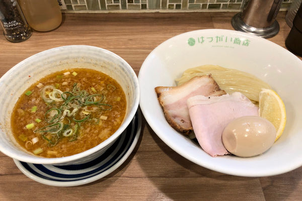 「【限定】こっさりつけめん850円+味玉100円」@はつがい商店の写真