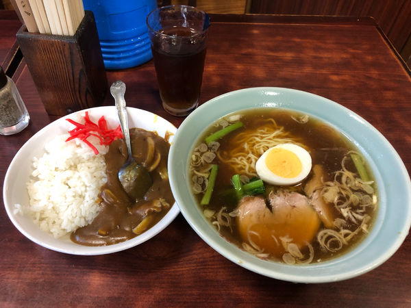 「ラーメン+ミニカレー750円」@来々軒の写真