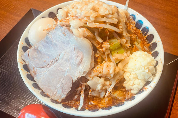 「赤い豚そば」@中華そば 蓮の華の写真