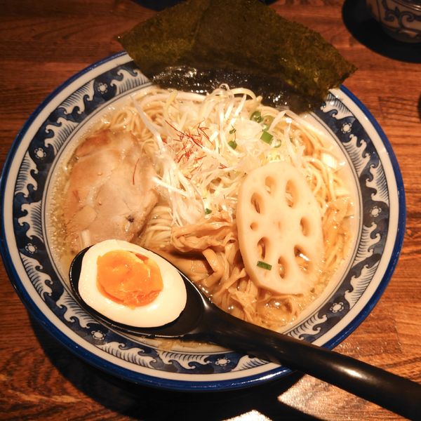 「ひのでやラーメン950円」@和風楽麺 四代目 ひのでやの写真