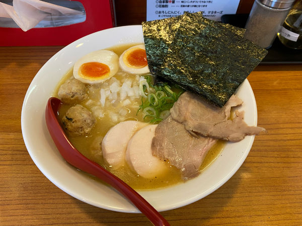 「特製濃厚鶏醤油ラーメン1,000円」@ラーメン屋 コカトリスの写真