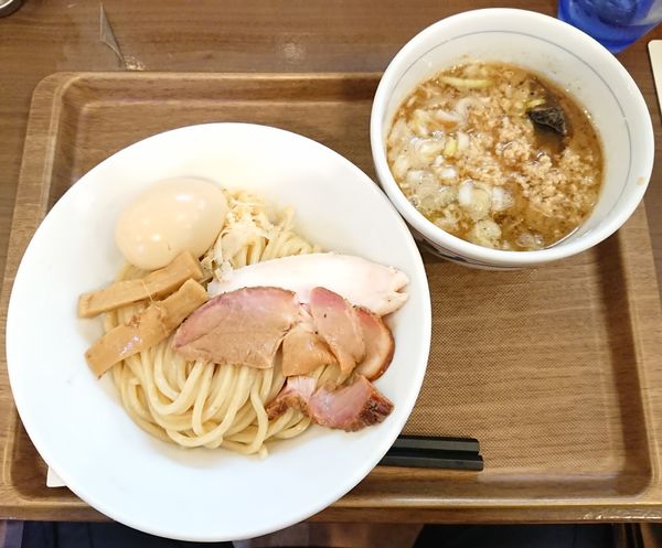 「味玉・鶏ほぐしつけめん」@つけめん さなだの写真