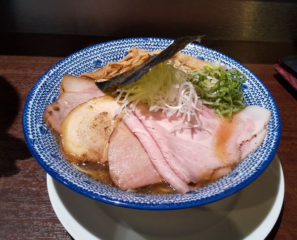 「あご出汁+チャーシュー3枚」@らぁーめん 喜元門 石岡店の写真