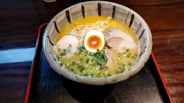 「鶏骨ラーメン」@麺'sたぐち 2号店の写真