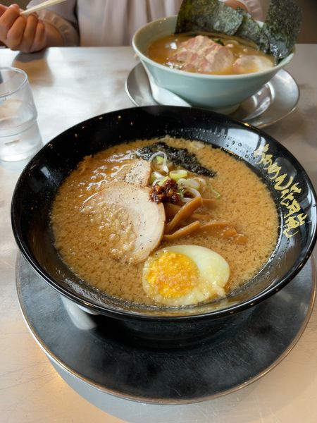 「嵐げんこつらぁめん」@らあめん花月嵐 三島店の写真