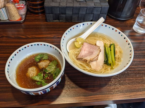 「あっさり目の夏 煮干しつけ麺」@らー麺 あけどやの写真
