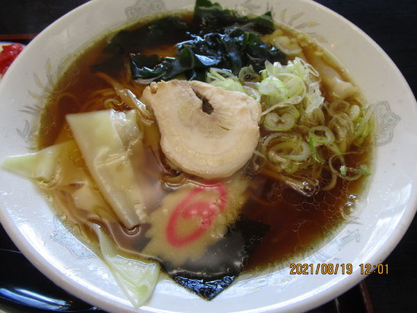 「ワンタンメン（半カレーset） 1100円」@そば処 中田屋の写真