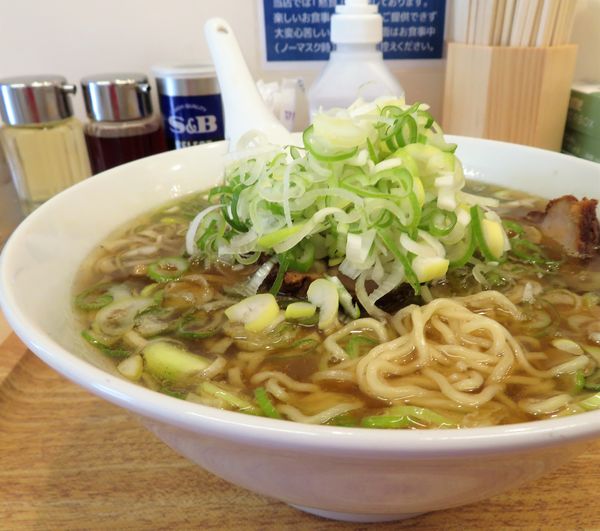 「小＋葱＋チャーシューのしっぽ（880円）」@大勝 松戸店の写真