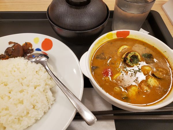 「海鮮ごろごろシーフードカレー・並」@松屋 勝どき店の写真