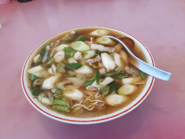 「珍達そば750円＋黒豚餃子300円」@珍達そばの写真