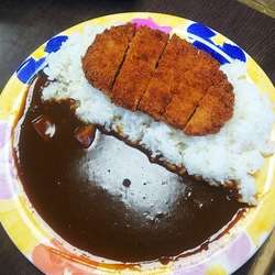 カツカレー大400円